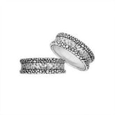 Sterling Silver beautiful pretty simple design ring handcrafted in Bali, Indonesia with hammered and dotted border design